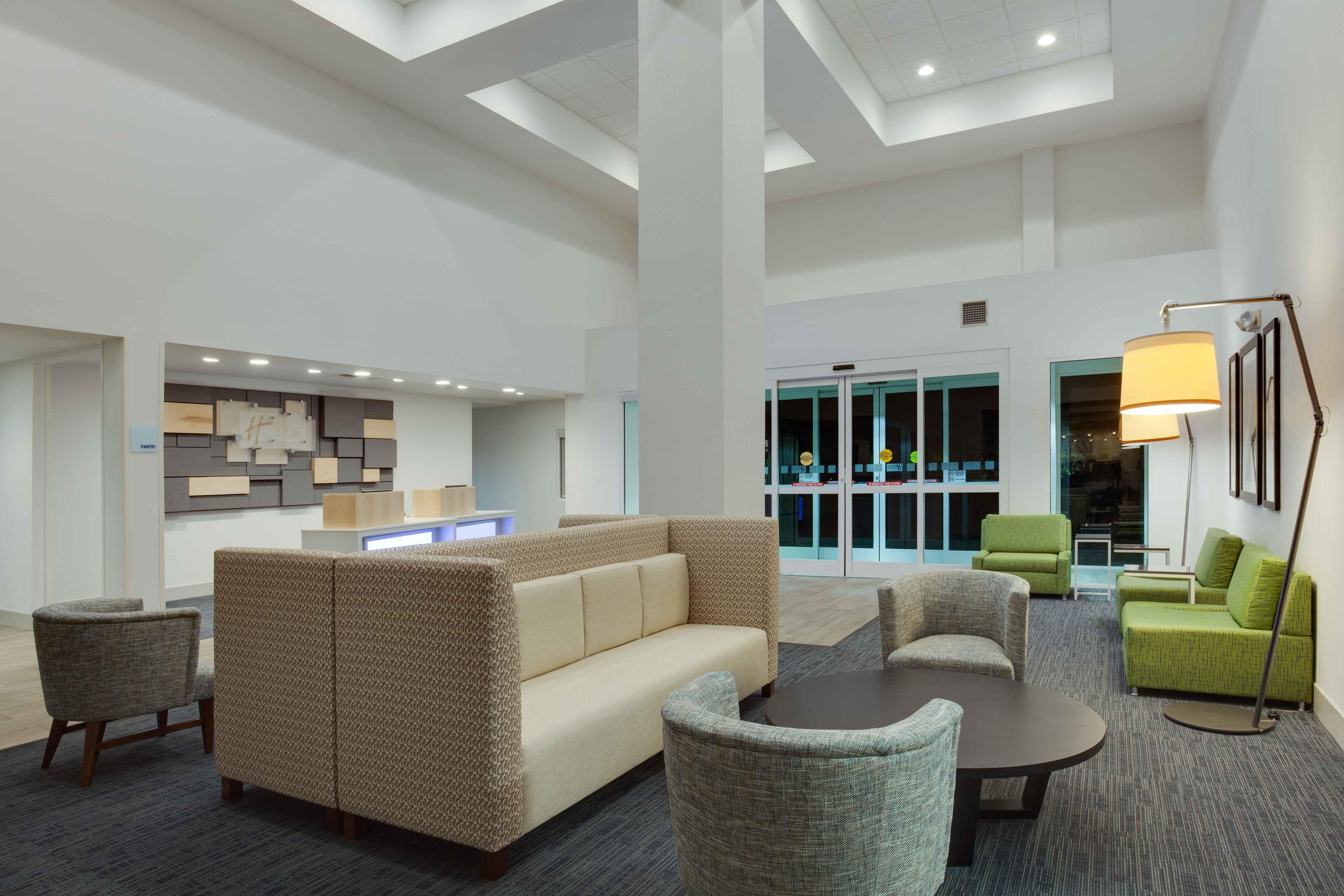 Holiday Inn Express & Suites Orlando International Airport, An Ihg Hotel Luaran gambar