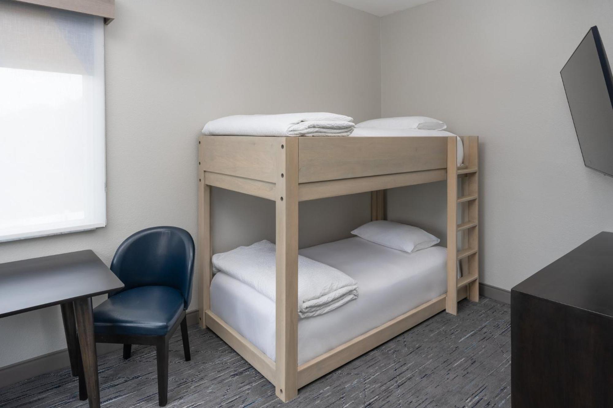 Holiday Inn Express & Suites Orlando International Airport By Ihg Luaran gambar